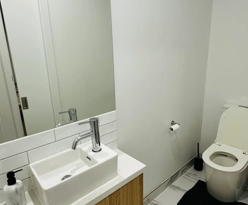 $300, Share-house, 3 bathrooms, Noble Park VIC 3174