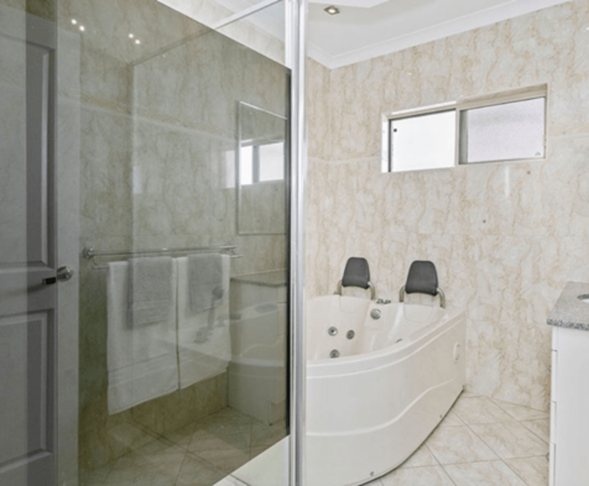 $350, Share-house, 4 bathrooms, Stirling WA 6021