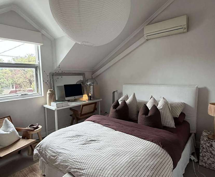 Unfurnished room with own bathroom