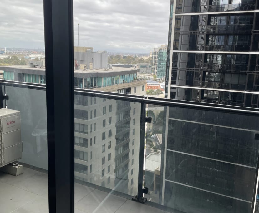 Room for Rent in Southbank, Melbourne 400, Furnis...