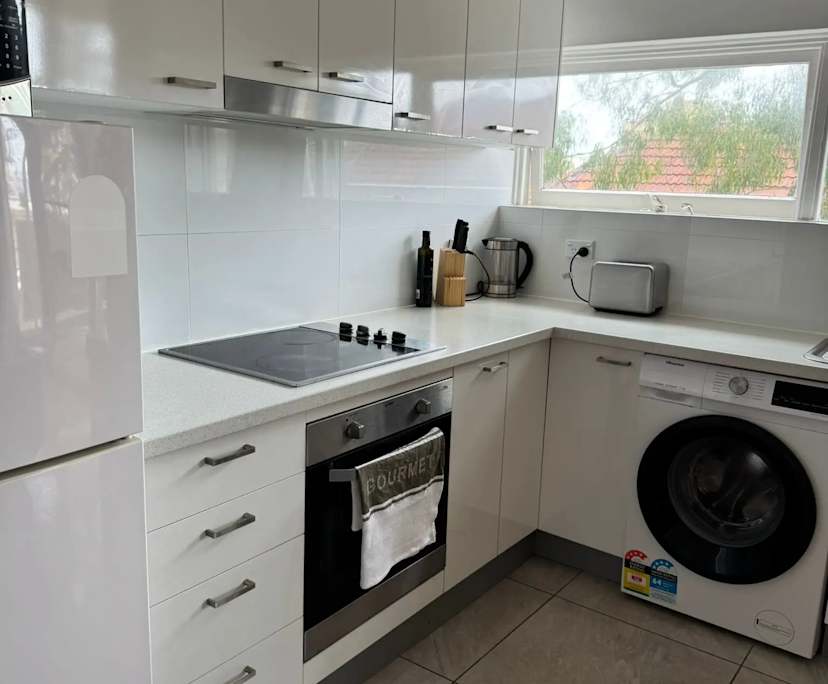 $1,350, Whole-property, 2 bathrooms, Bondi NSW 2026