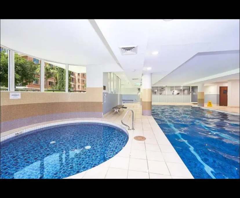 Furnished room in a flatshare