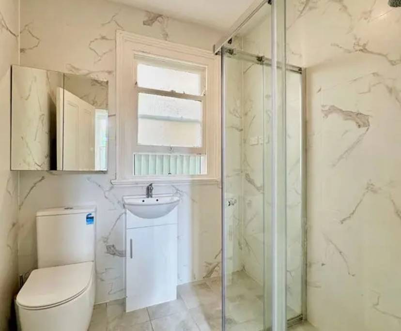 Unfurnished room in a share house