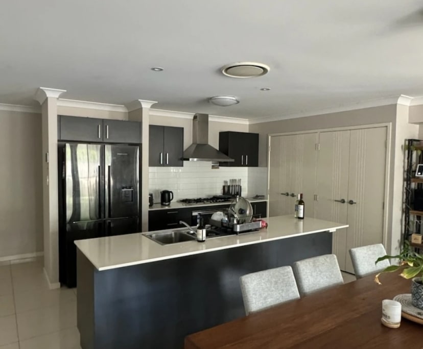 $320, Share-house, 4 bathrooms, Tingalpa QLD 4173