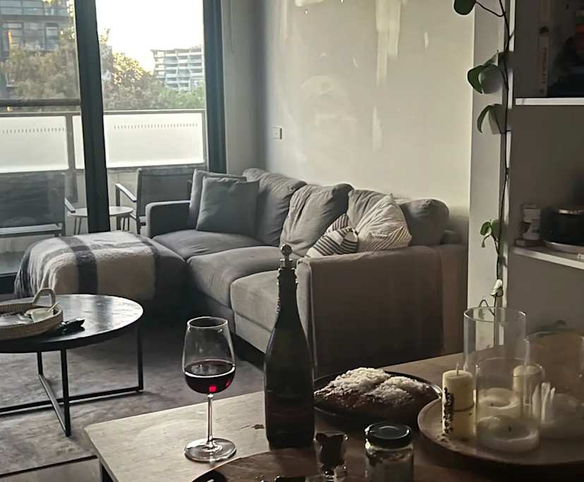 $390, Flatshare, 2 bathrooms, Windsor VIC 3181