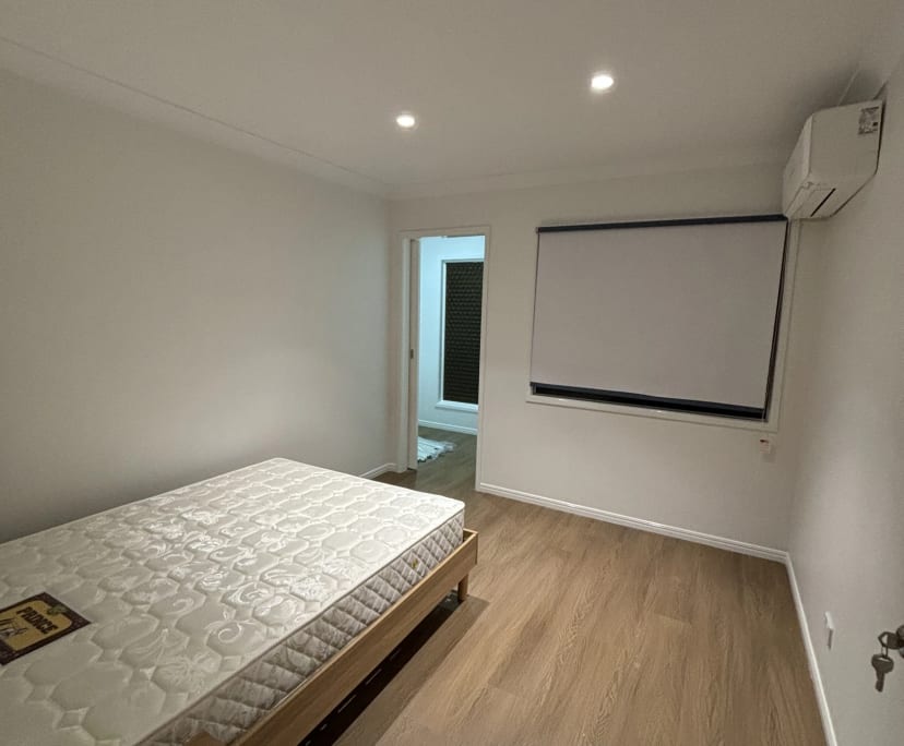 Furnished room with own bathroom