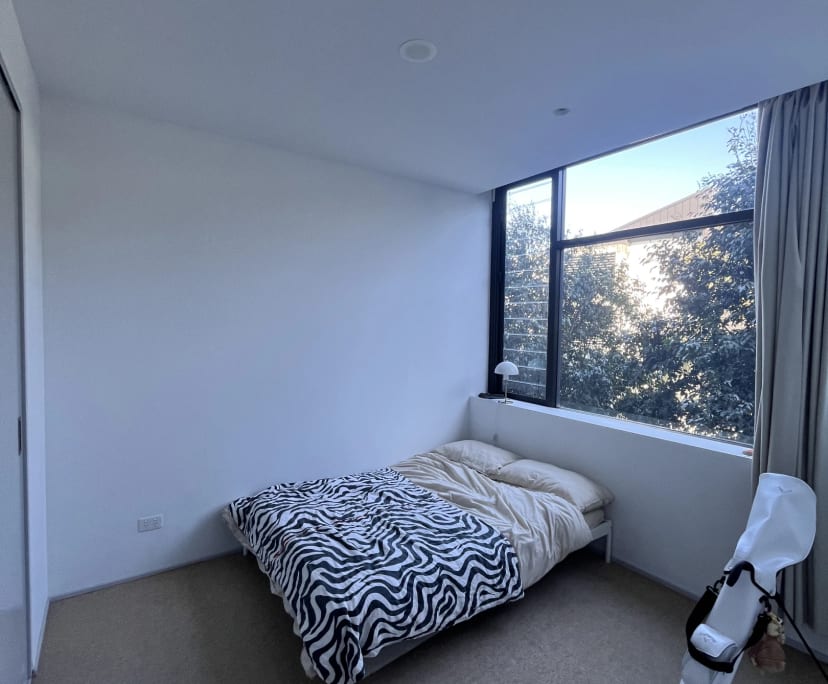Furnished room with own bathroom