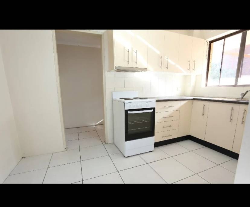 Whole property with 2 rooms for rent