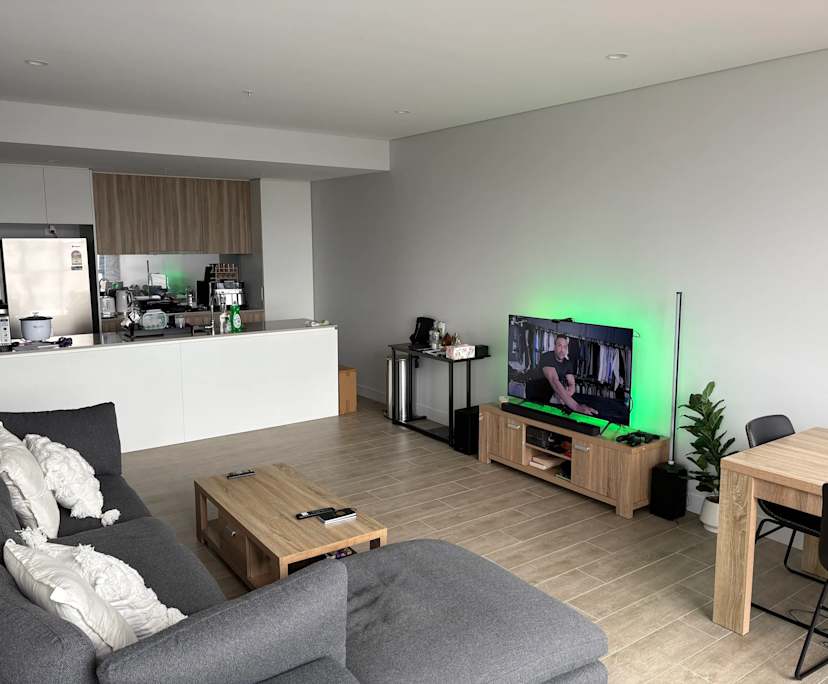 propertyImage