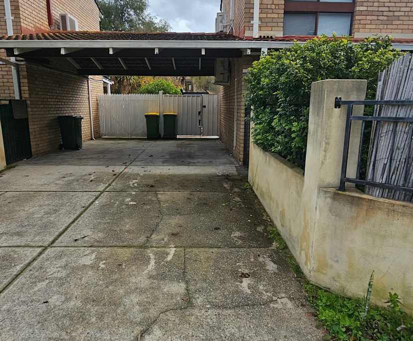 $325, Share-house, 2 bathrooms, Como WA 6152