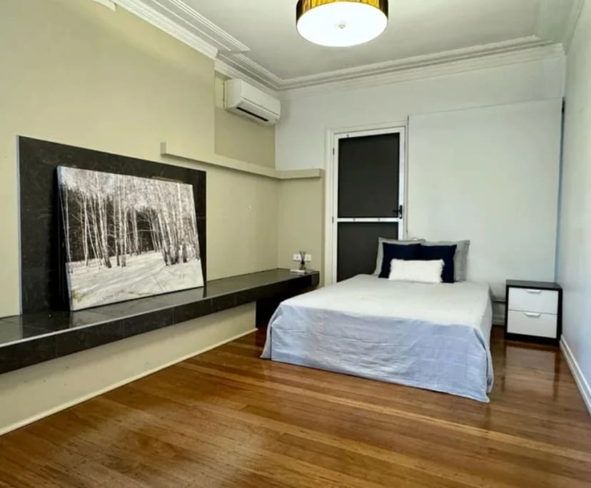 $295, Share-house, 5 bathrooms, Saint Lucia QLD 4067