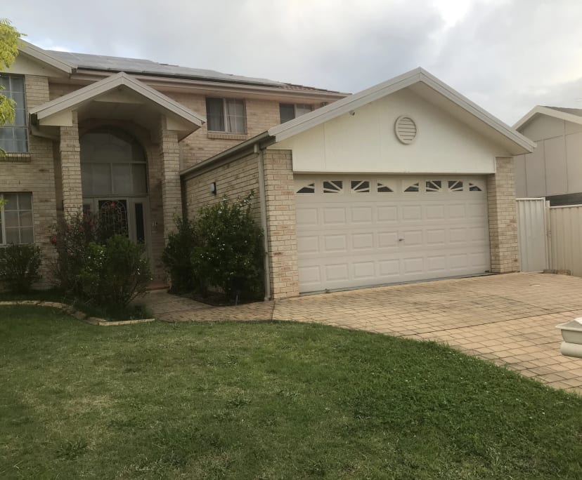 Room for Rent in Prestons, Sydney 300, Furnished,...