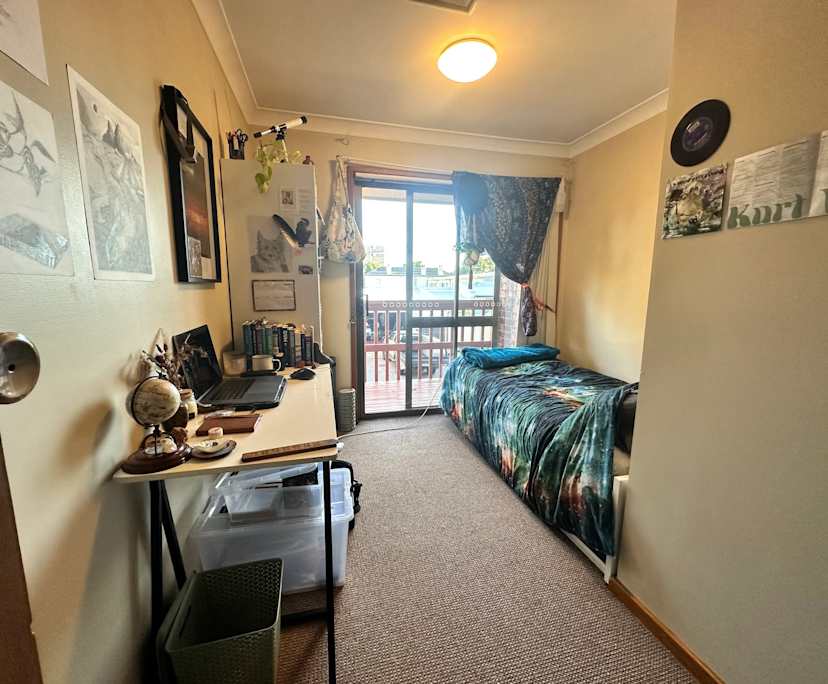 $170, Share-house, 3 bathrooms, Cooks Hill NSW 2300
