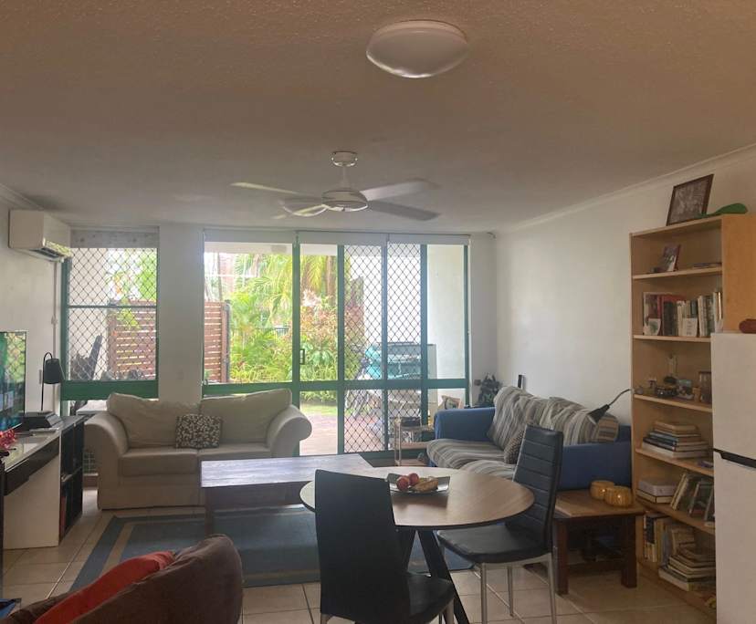 $500, Flatshare, 3 bathrooms, Alexandra Headland QLD 4572