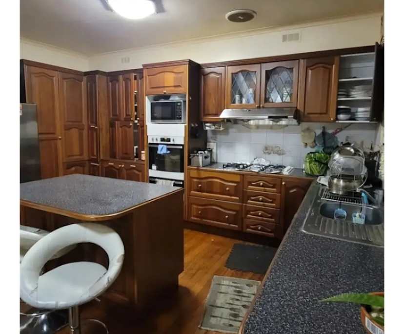 $280, Share-house, 4 bathrooms, Saint Albans VIC 3021