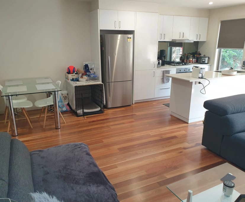 Room for Rent in Eltham, Melbourne 250, Furnished...