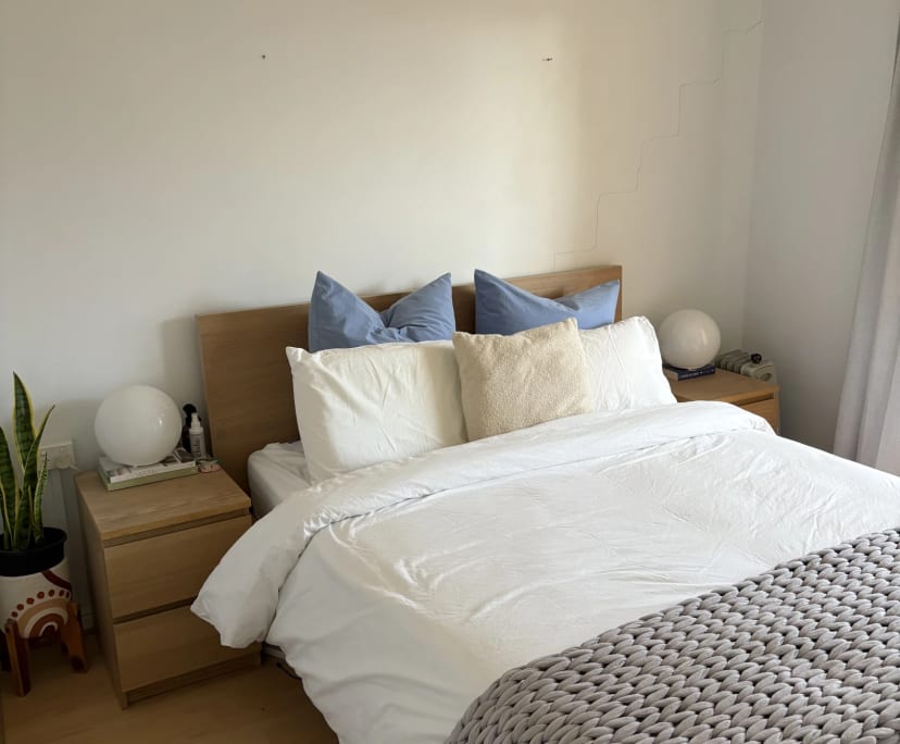 Furnished room with own bathroom