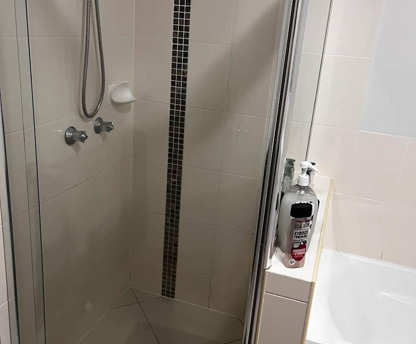 $165, Share-house, 3 bathrooms, Kippa-Ring QLD 4021