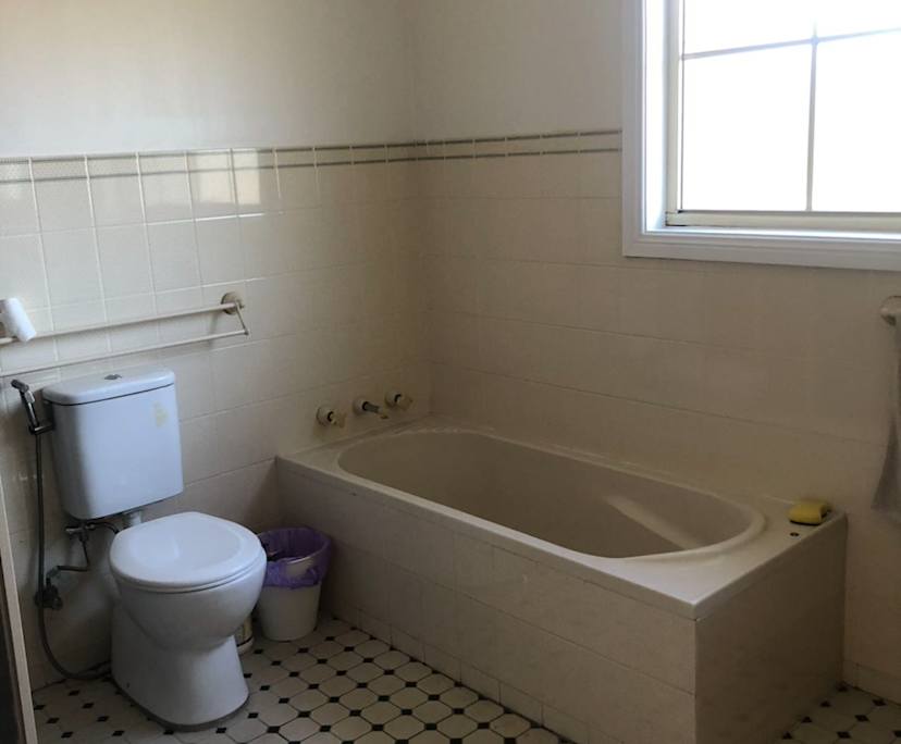 $350, Share-house, 4 bathrooms, Marsfield NSW 2122
