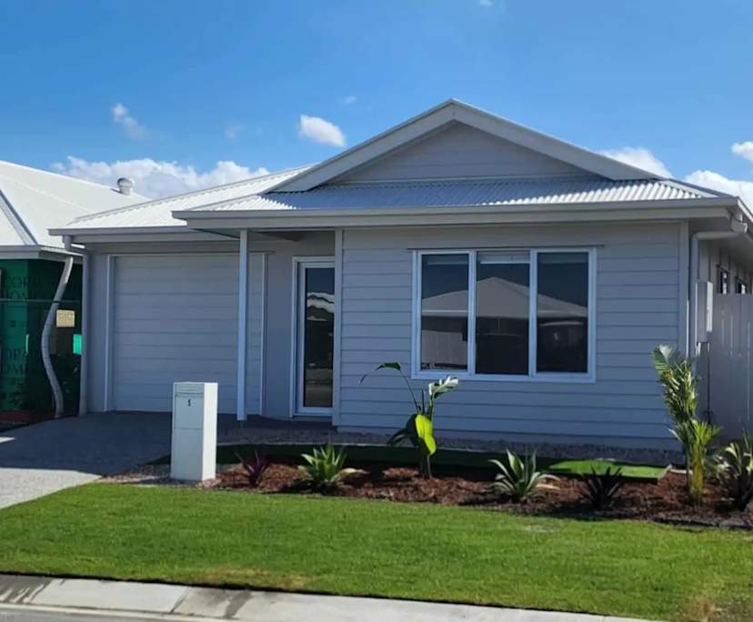 $250, Share-house, 4 bathrooms, Banya QLD 4551