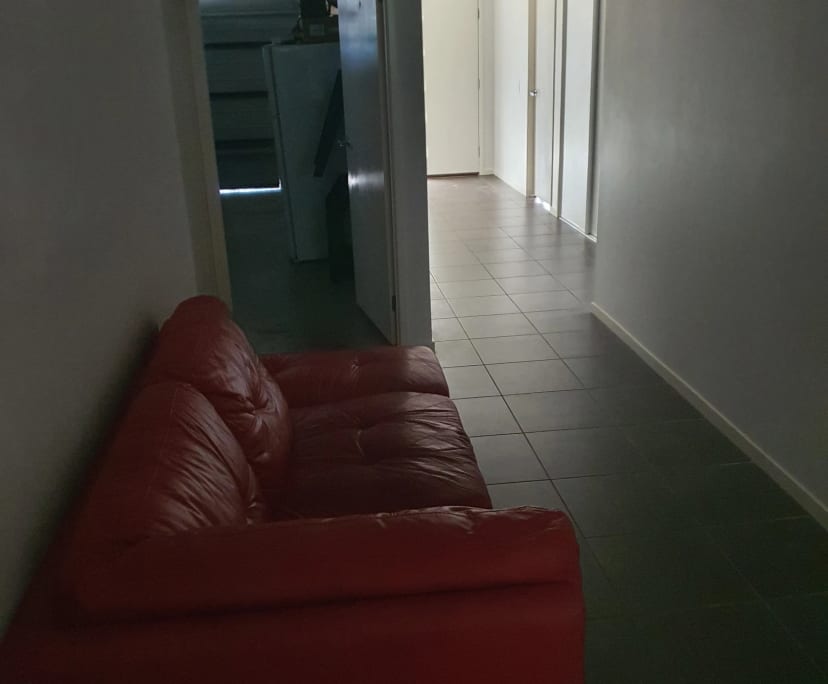 $280, Share-house, 3 bathrooms, Brassall QLD 4305