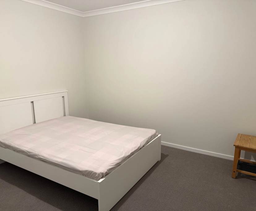 $240, Share-house, 4 bathrooms, Cranbourne West VIC 3977