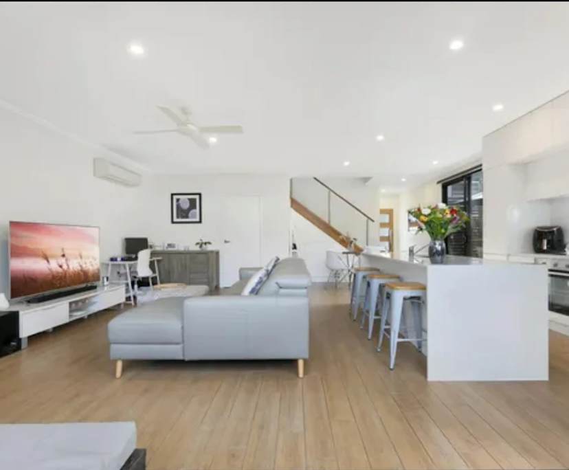 Room in a share house
