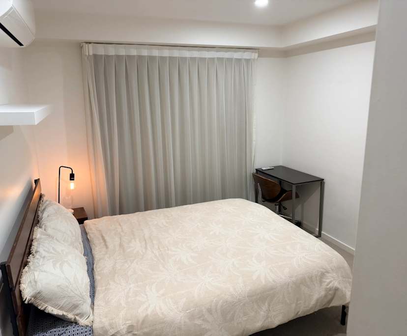 $400, Flatshare, 2 bathrooms, Woolloongabba QLD 4102