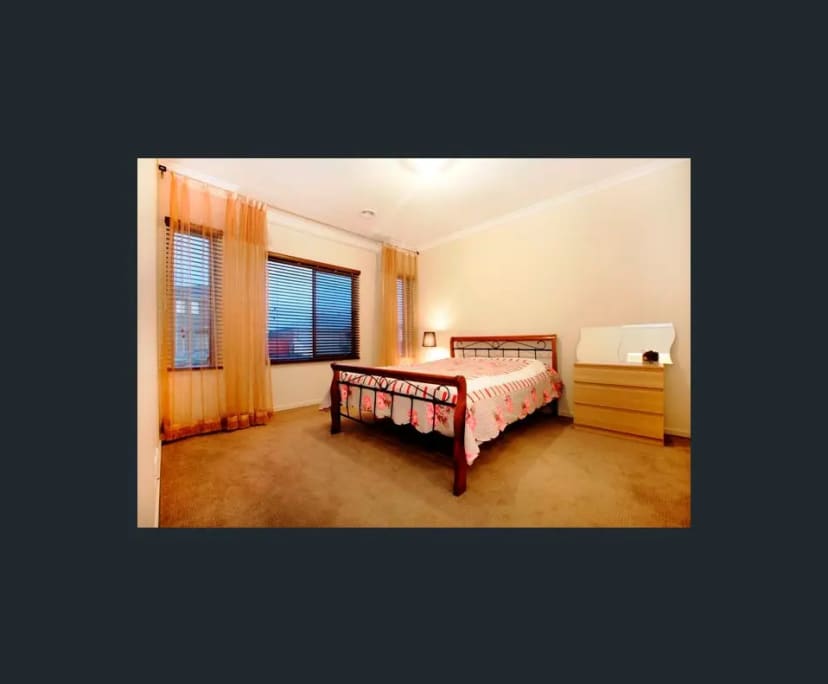 Room for Rent in Point Cook, Melbourne 280, Flexi...