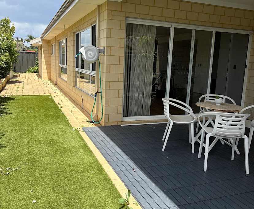$280, Share-house, 4 bathrooms, Forrestfield WA 6058
