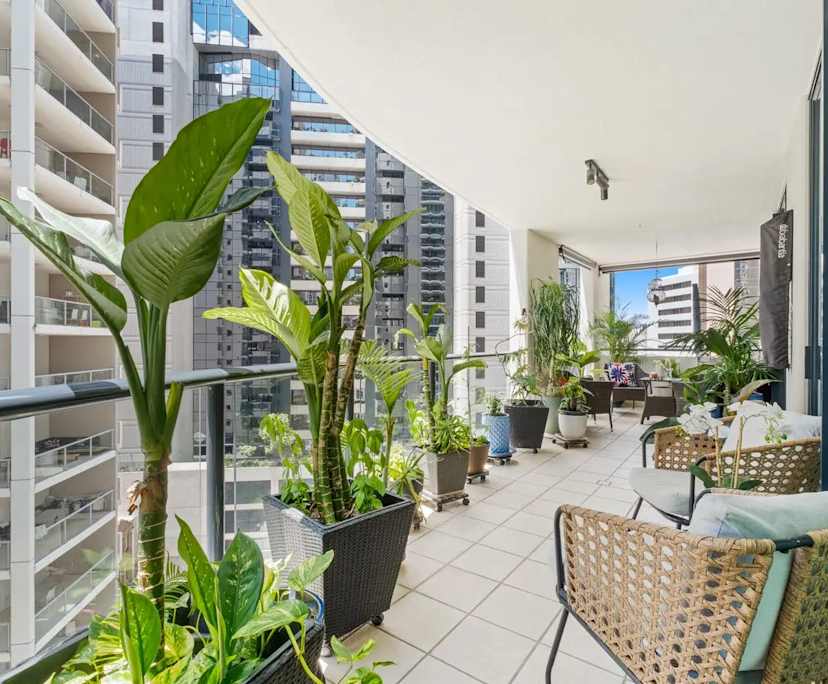$900, Whole-property, 2 bathrooms, Brisbane City QLD 4000