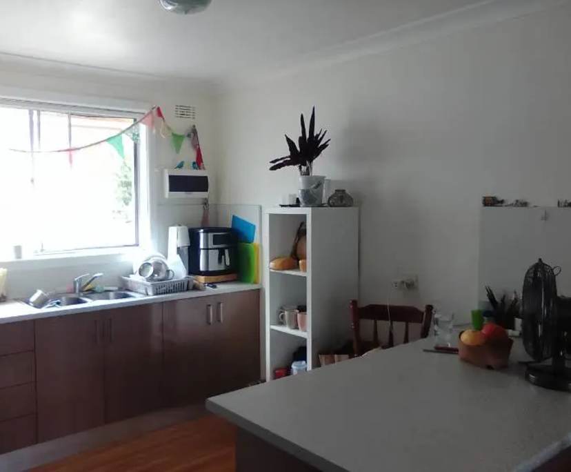 Room in a share house