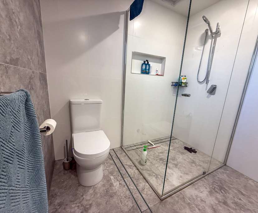 $320, Flatshare, 2 bathrooms, Northgate QLD 4013