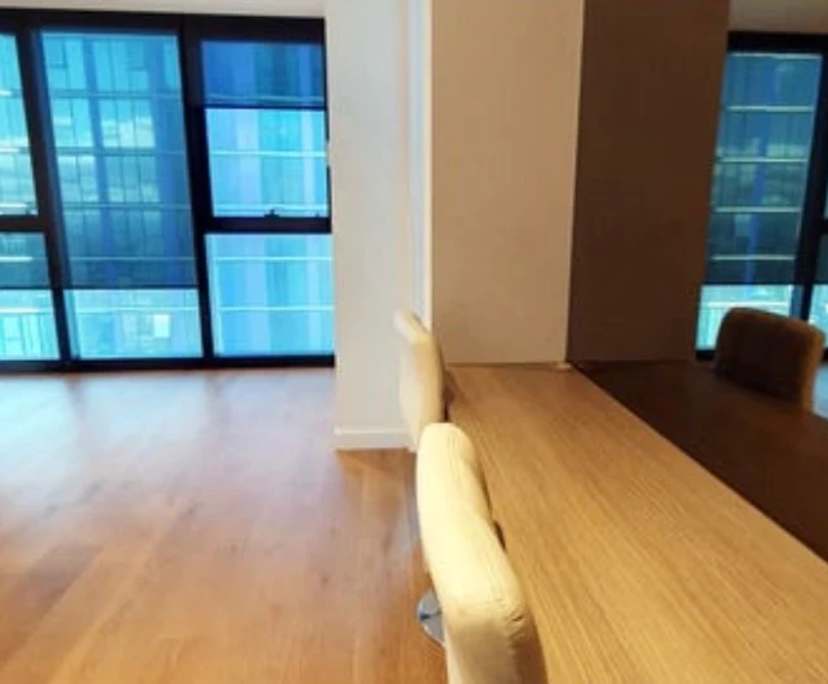 Furnished room with ensuite in a flatshare