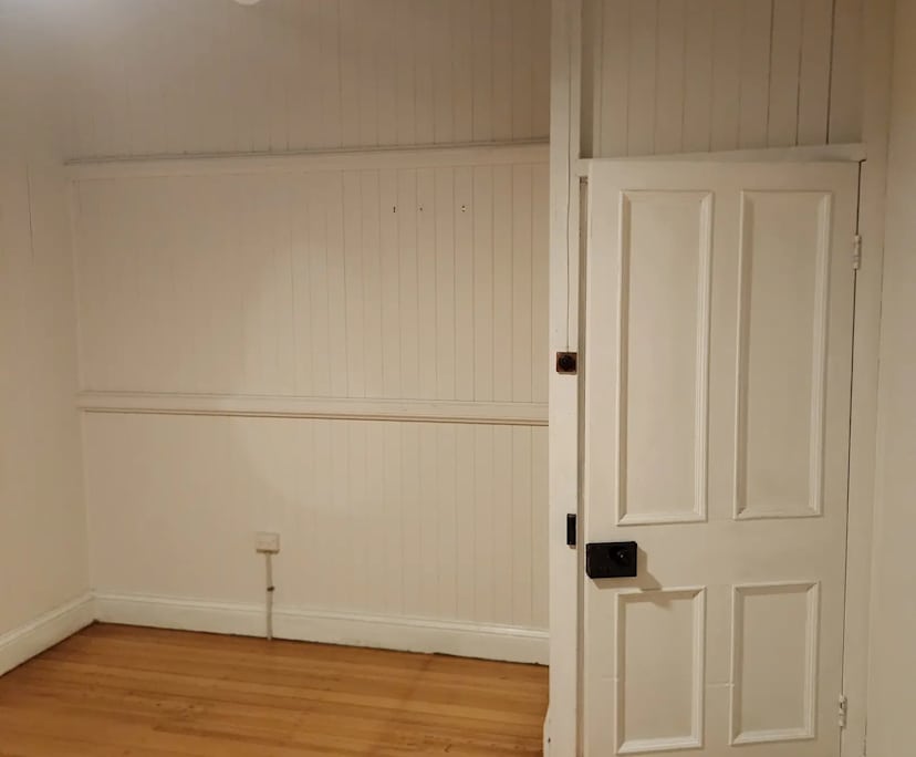 Unfurnished room in a share house