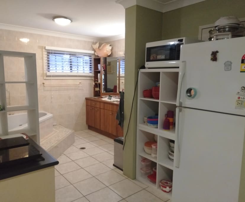 $450, Share-house, 3 bathrooms, Parramatta Park QLD 4870