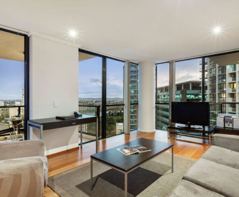 Furnished room in a flatshare