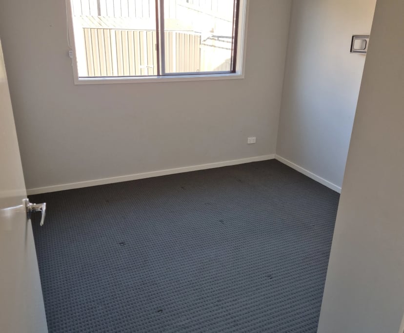 $194, Share-house, 3 bathrooms, Warragul VIC 3820
