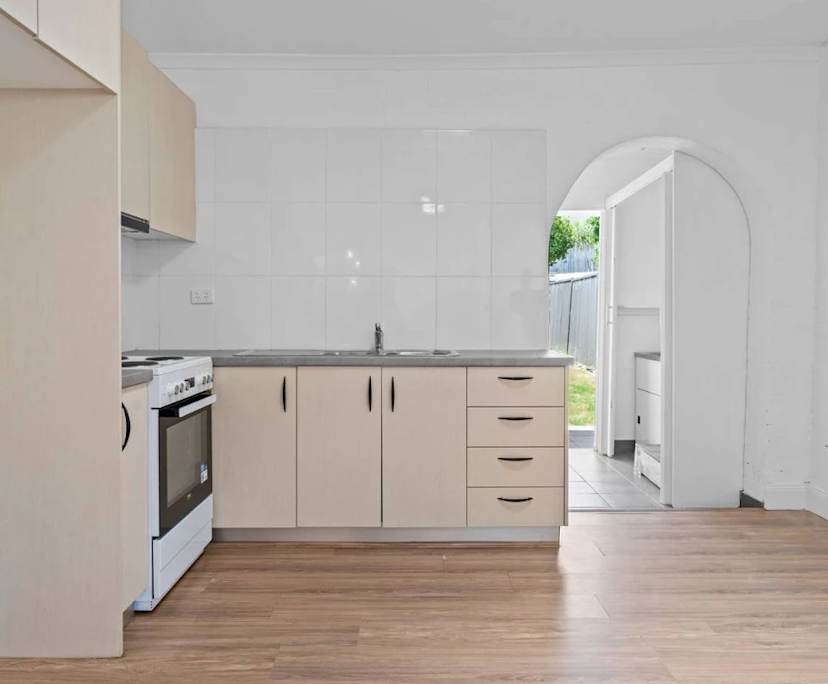 Unfurnished room in a share house