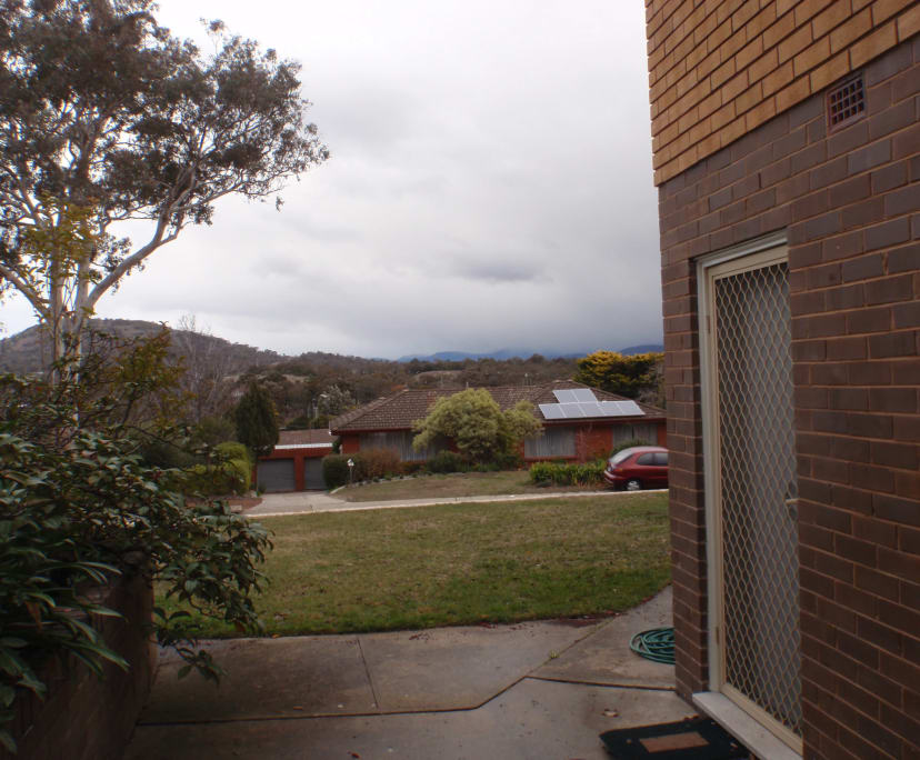 Granny Flat for Rent in Lyons, Canberra 300, Furn...