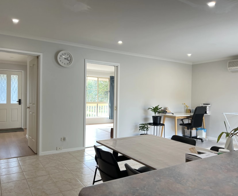 Furnished room in a share house