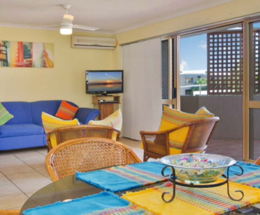Furnished room in a flatshare