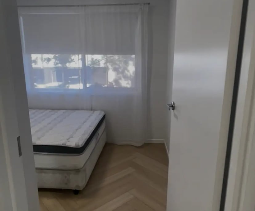 $380, Flatshare, 2 bathrooms, Southport QLD 4215