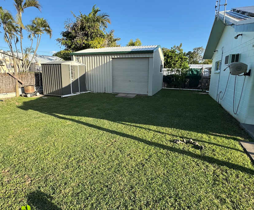 Unfurnished room with own bathroom