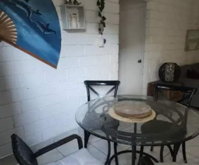 $350, Homestay, 3 bathrooms, Airlie Beach QLD 4802