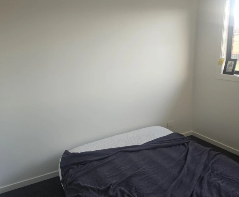 Unfurnished room in a share house