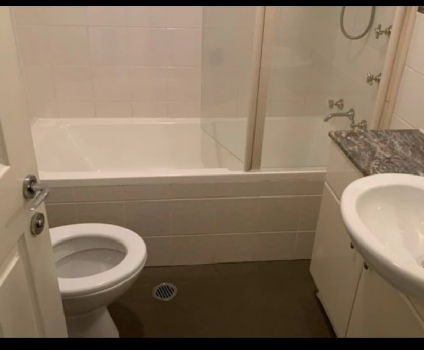 Furnished room with own bathroom