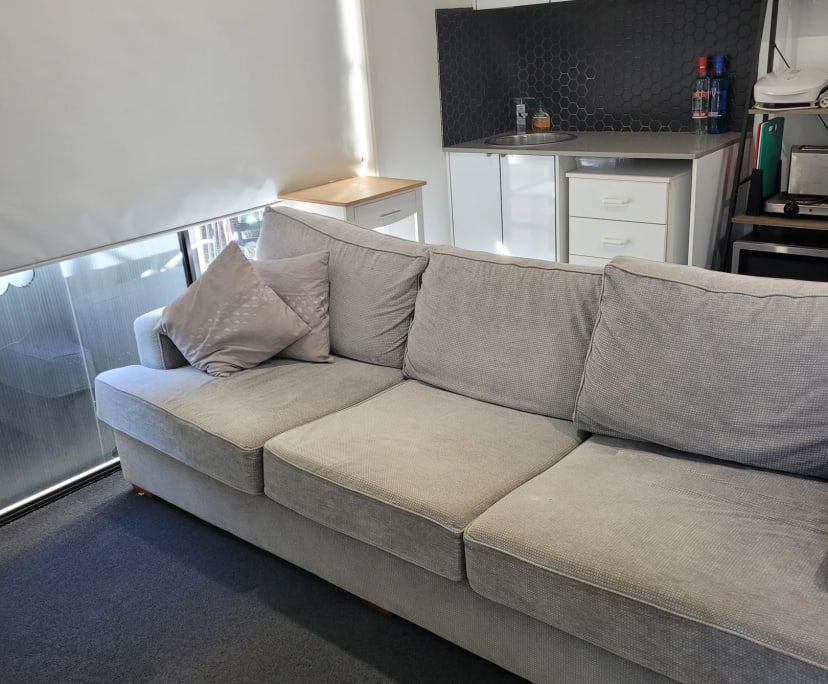 $400, Homestay, 1 bathroom, Biggera Waters QLD 4216