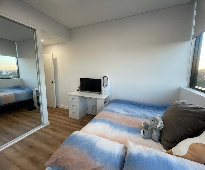 Furnished room with own bathroom