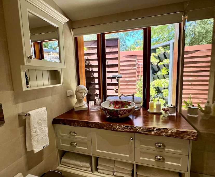 $650, Share-house, 2 bathrooms, Fremantle WA 6162